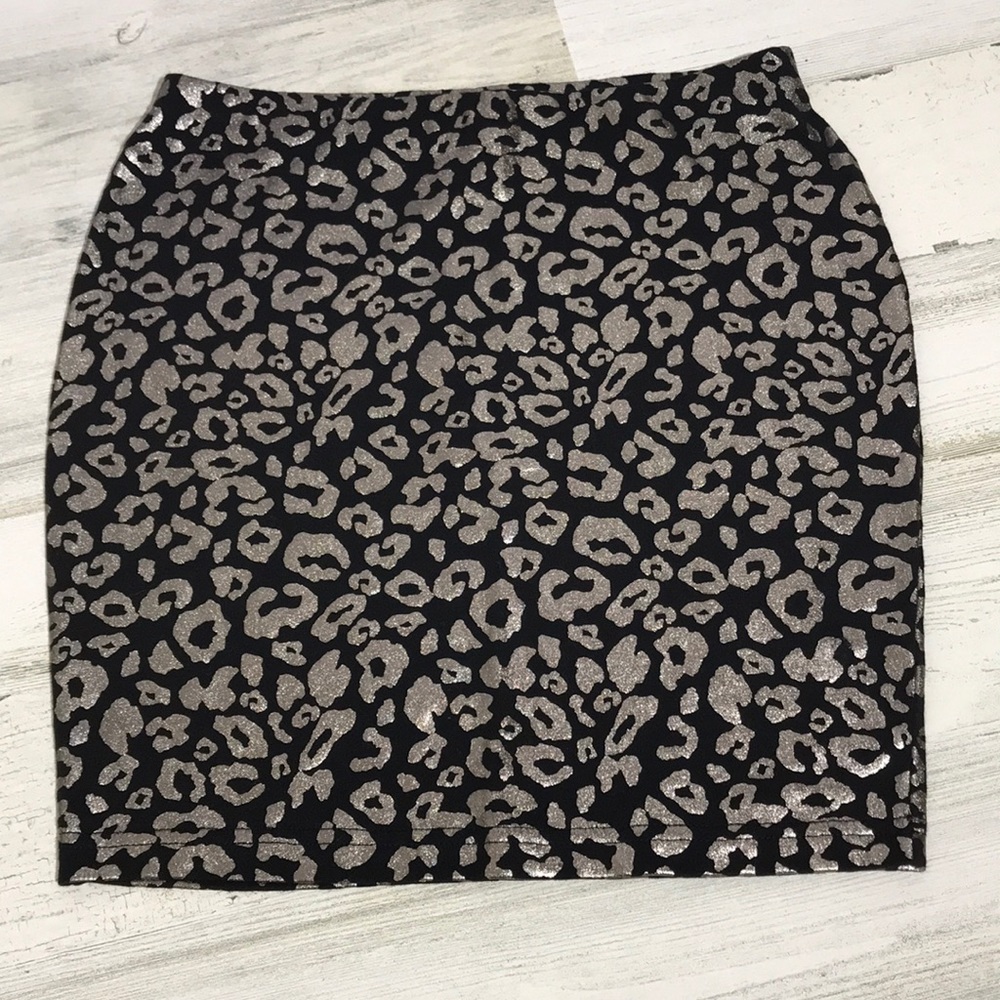 Forever 21 cheetah mini skirt